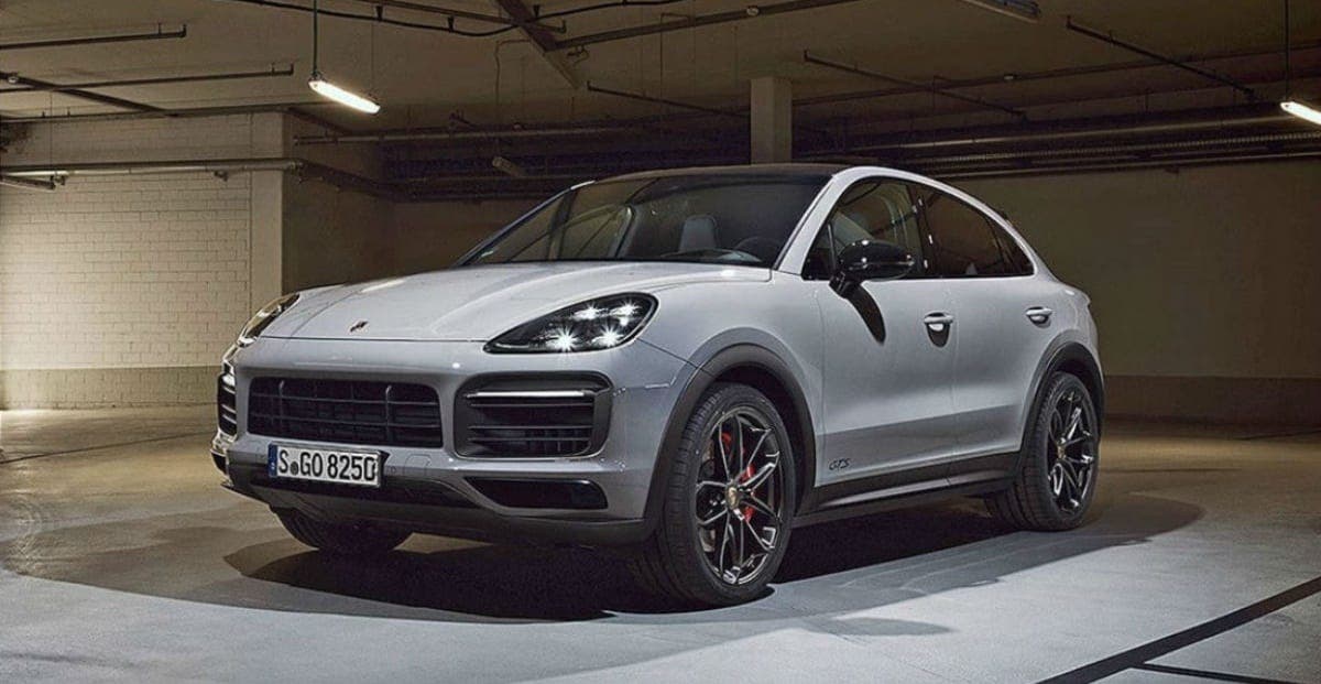 Porsche dumps Volkswagen to succeed with electric cars
