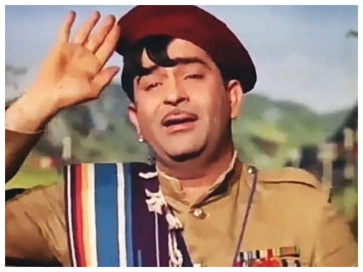 Why Raj Kapoor Had To Work As A Laborer At Bombay Talkies Even After Being The Son Of A Superstar

