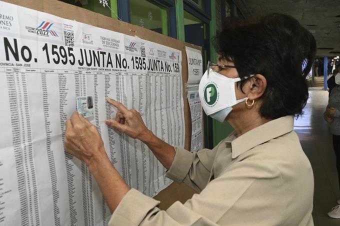 Figueres sigue a la cabeza en elecciones en Costa Rica