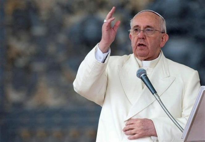 El papa dona material médico para que sea enviado a Ucrania