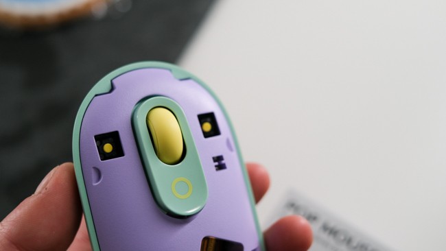 Logitech Pop Mouse review: Versatile, silent button and emoji Logitech POP Mouse