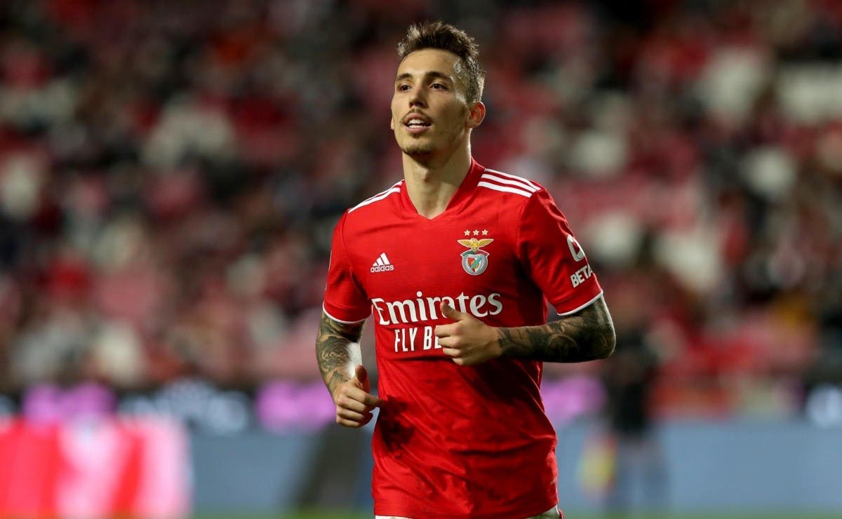 Surprising sacrificed by FC Barcelona to sign Grimaldo

