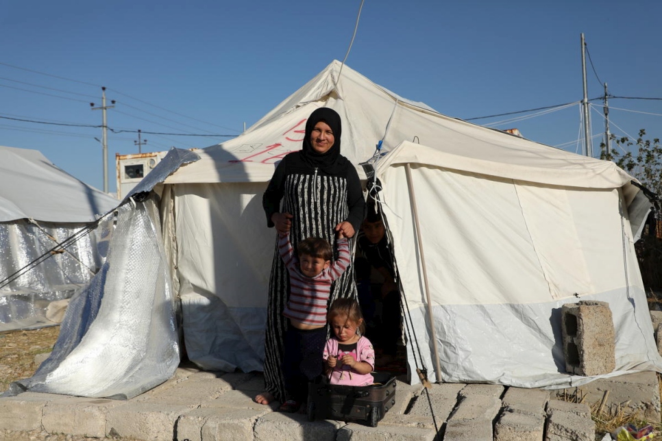 UNHCR - Winter preparations for Syrian refugees and displaced in full swing