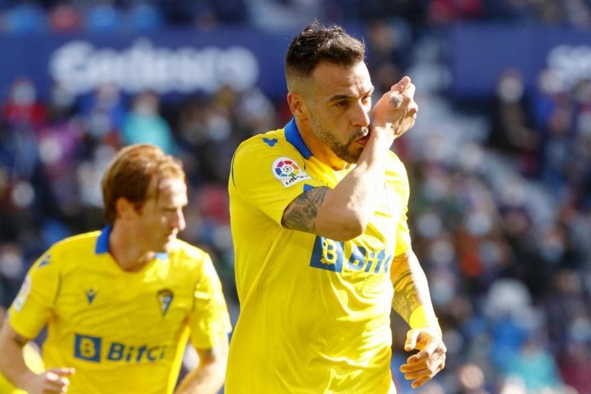 First Cádiz CF player to be transferred in the summer
