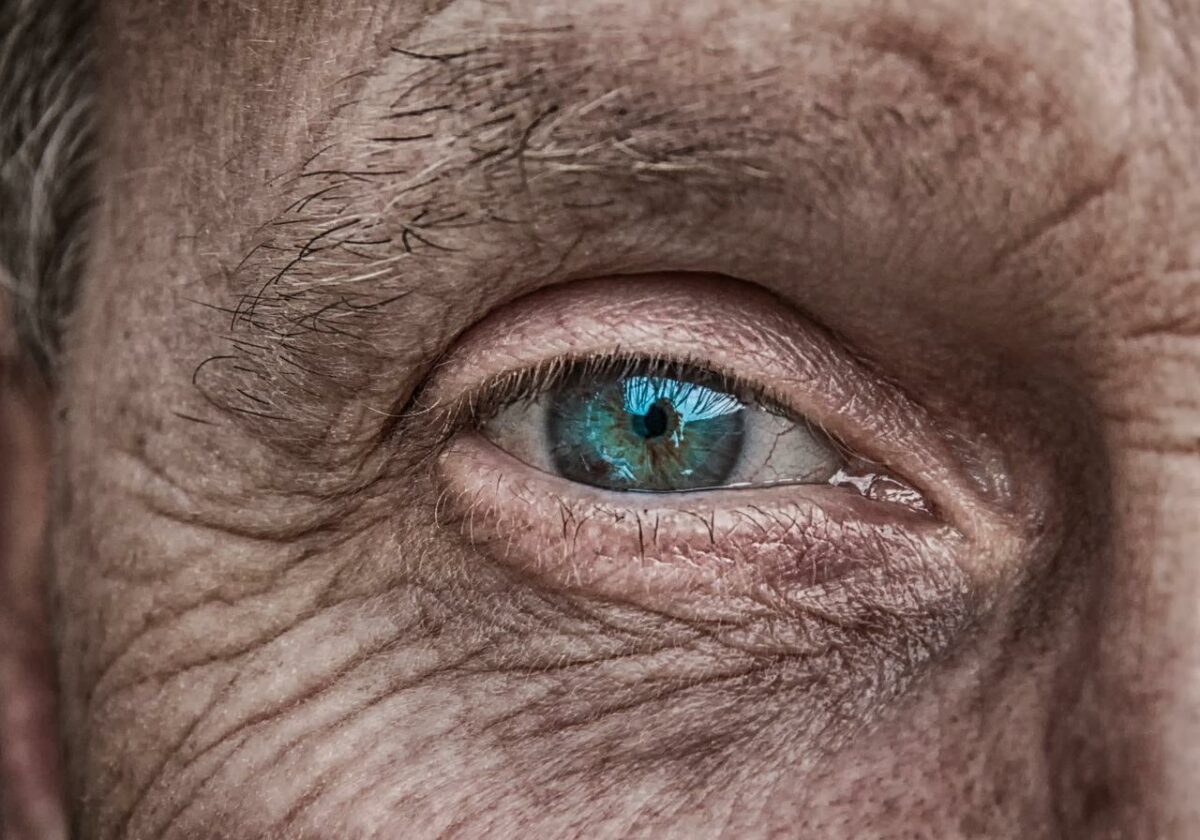 An app will be able to detect Alzheimer's in the eyes

