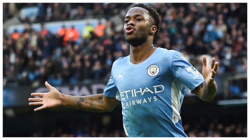 Arsenal close in on signing Sterling
