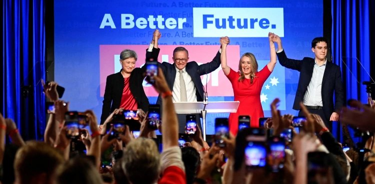 Australia: Left-wing party wins election
