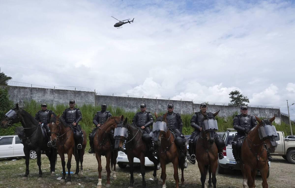 Clashes between gangs leave 43 dead in Ecuador prison
