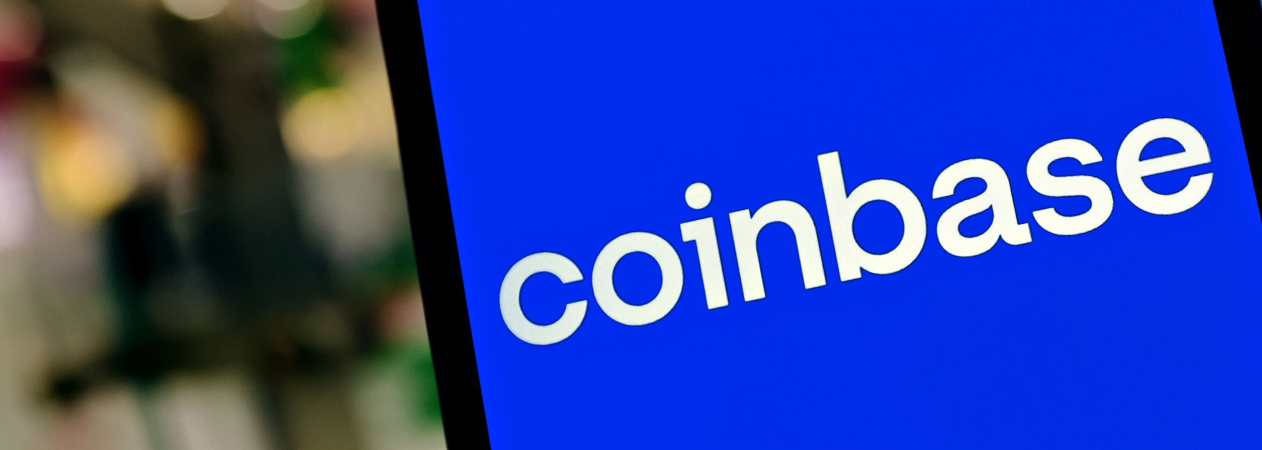 Coinbase Rejects Robinhood Merger Talks
