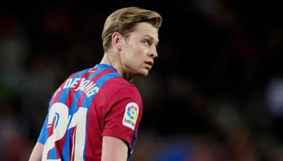 De Jong refuses to play for Manchester United
