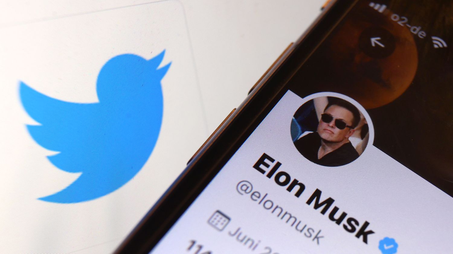 Elon Musk wants to lift Donald Trump's Twitter ban
