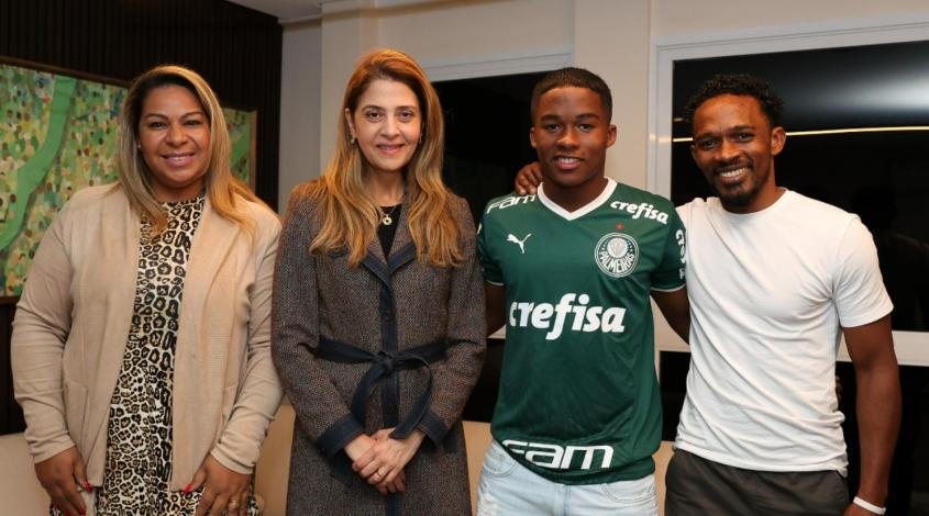 Endrick will sign his first professional contract with Palmeiras
