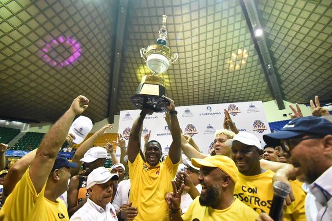 GUG reconquista la corona de campeón en superior de Santiago
