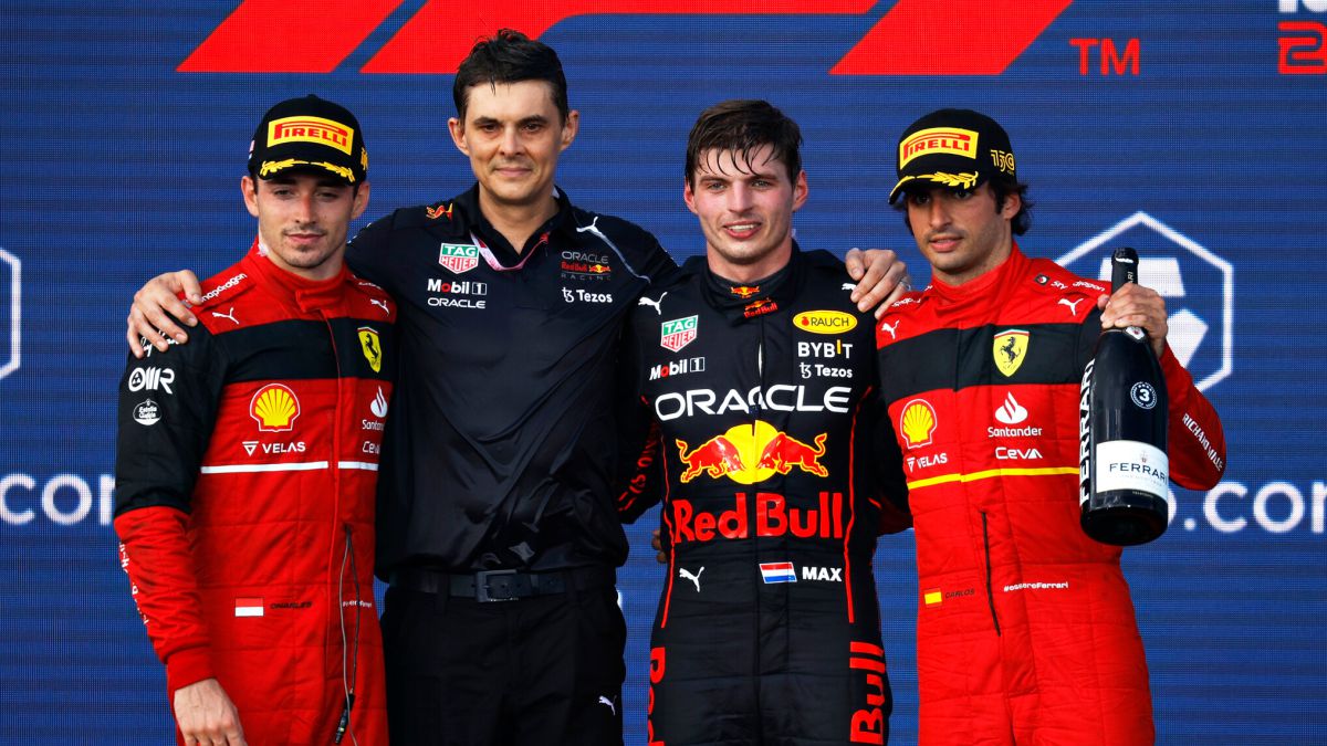 Verstappen, Leclerc y Sainz en el podio de Miami. F1 2022.