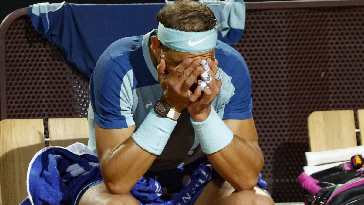 El tenista español Rafa Nadal se lamenta durante su partido ante Denis Shapovalov en el Masters 1.000 de Roma.