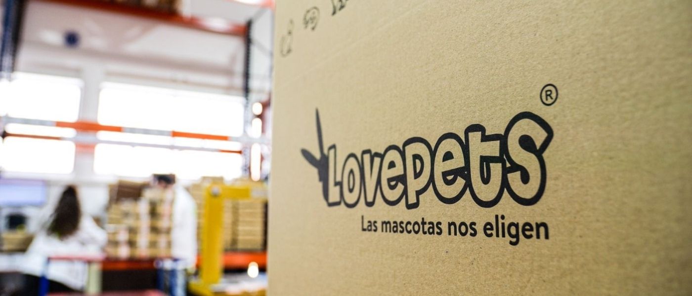 LovePets leads pet feeding with hay in Europe
