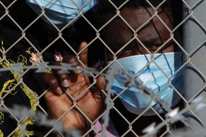 Nueva oleada de migrantes principalmente haitianos llega a ciudad fronteriza con EEUU