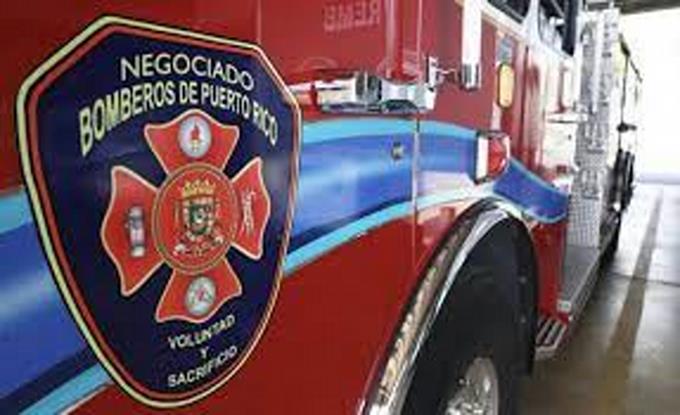 Arrestan a teniente de bomberos de P.Rico por contrabando de indocumentados