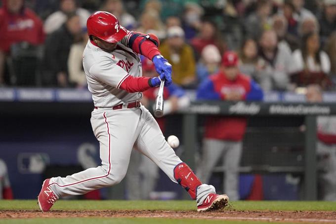 Phillies beat Mariners with homers by Segura, Julio Rodríguez 4-3



