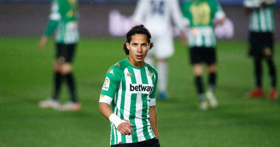 Real Betis transfers: Diego Lainez, one step away from returning to Mexico