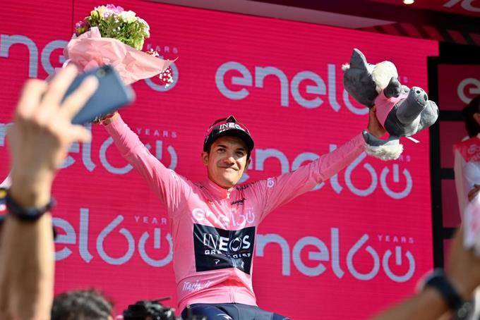 Richard Carapaz is the new leader of the general classification of the Giro d'Italia


