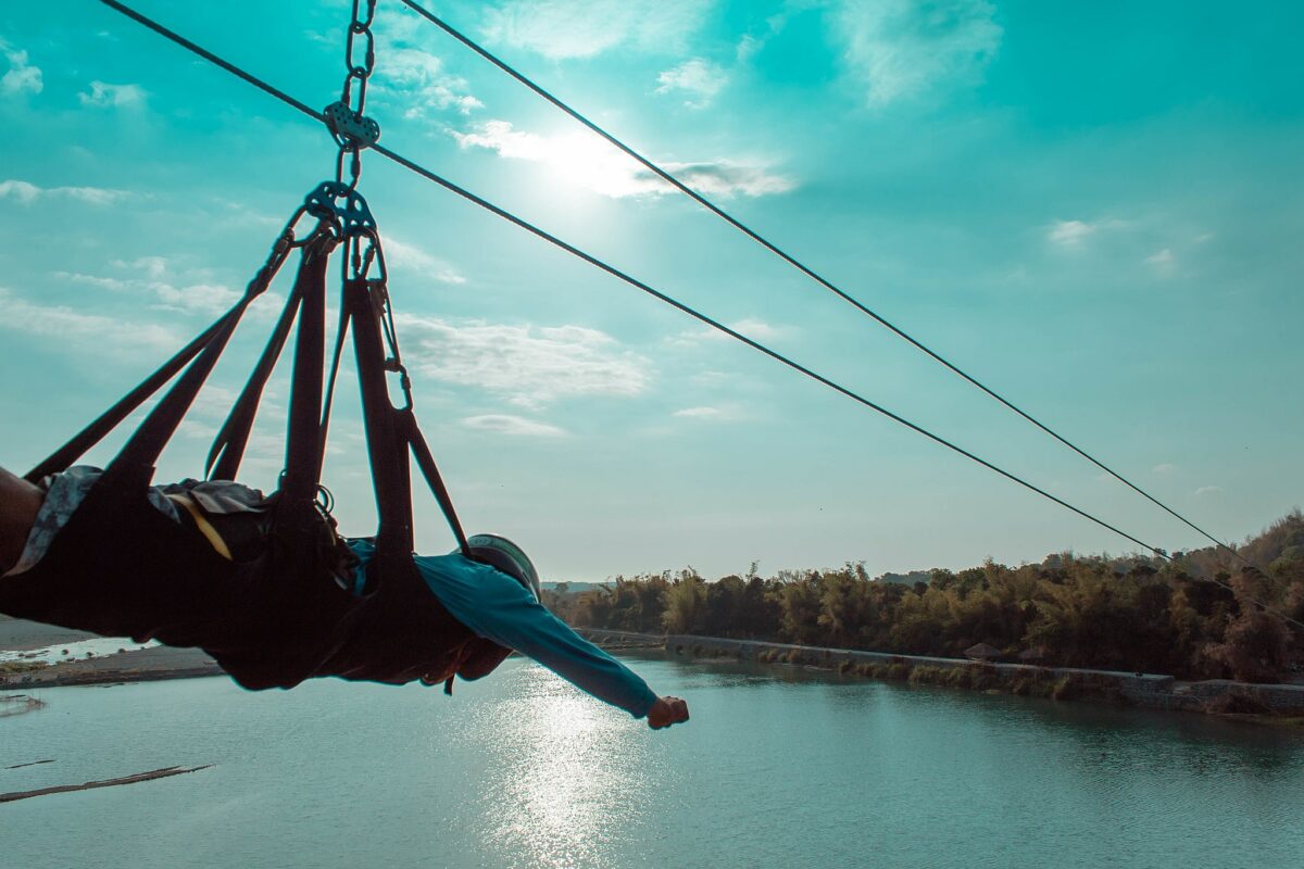 Science trips - The most impressive ziplines in the world

