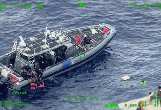 Search Continues for Missing Persons in Serious Shipwreck in Puerto Rico

