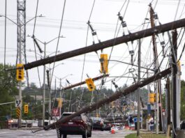 Severe thunderstorms kill four in Canada
