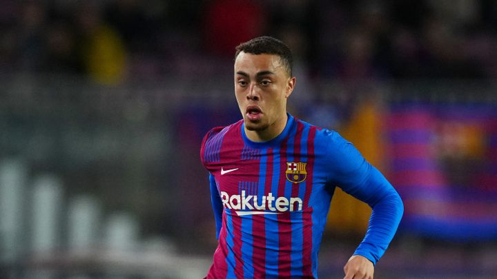 Transfers Barcelona: Sergiño Dest wants to continue in the club
