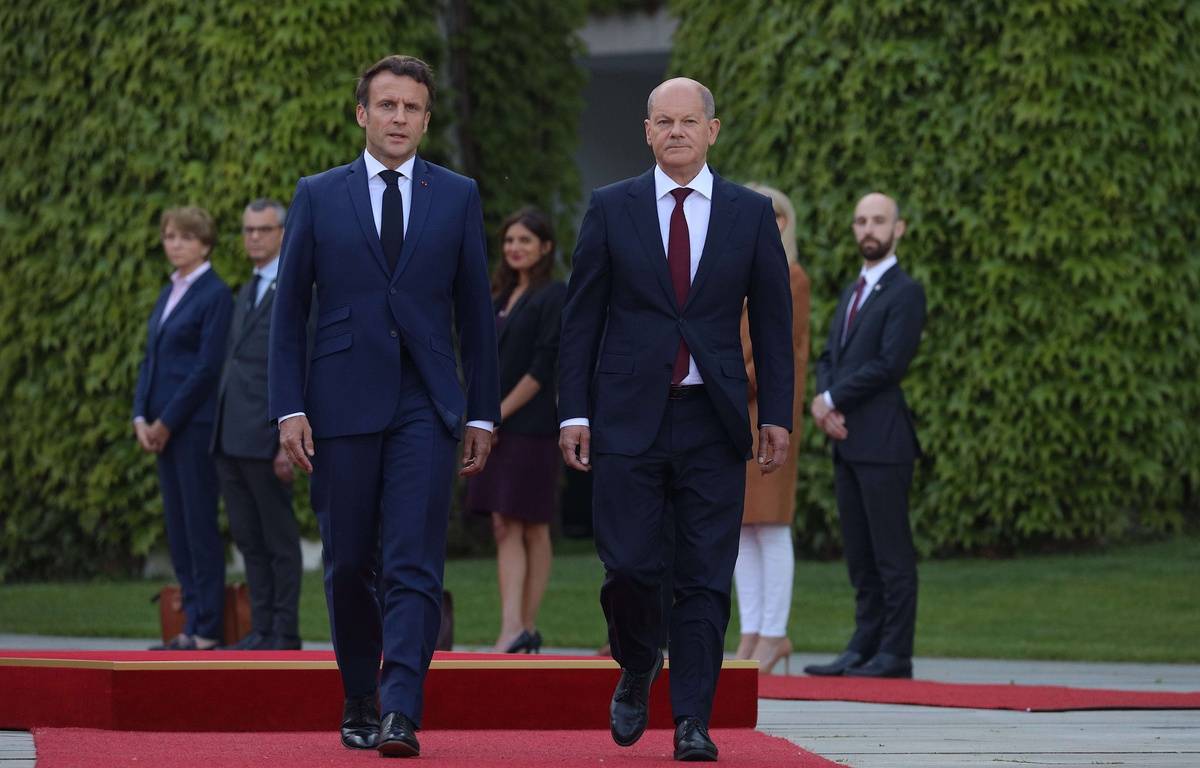 Ukraine's EU membership will take 'decades', Macron says

