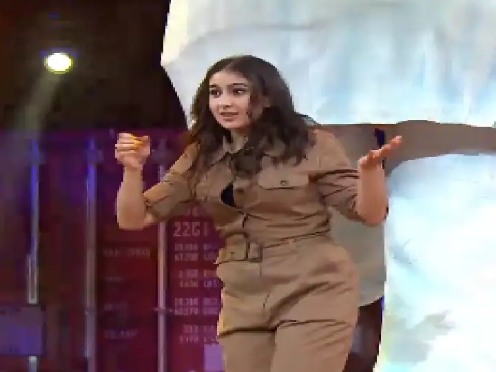 VIDEO: Sara Ali Khan came to have fun on the 'Khatra Khatra' program, she couldn't do this job, they had to kick her

