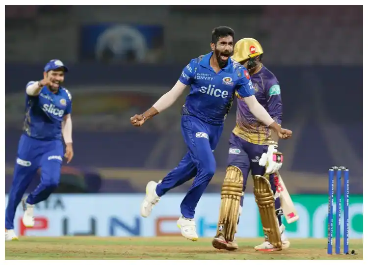 Veterans were excited to see Bumrah's deadly bowling, Yuvraj and Harbhajan Singh had this to say

