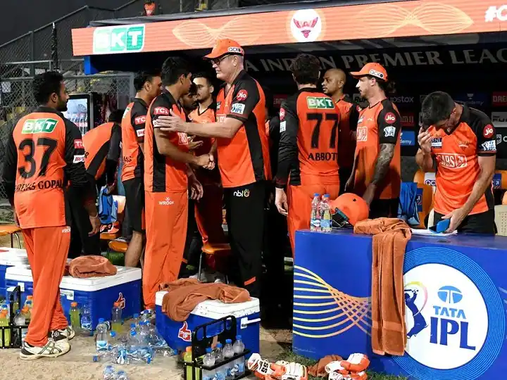  What was the main reason for the poor performance of SRH at IPL 2022?  Coach Tom Moody gave this answer

