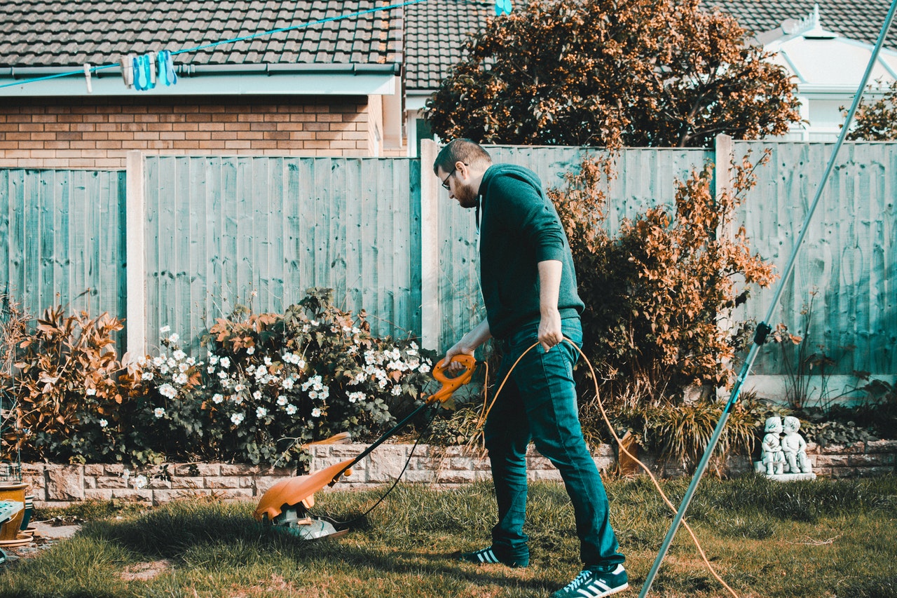 How to Start a Landscaping or Lawn Care Business