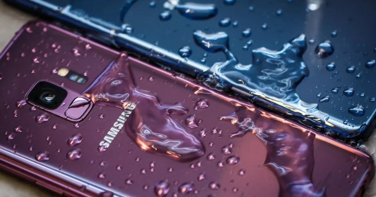 Samsung receives a millionaire fine for water resistance in smartphones

