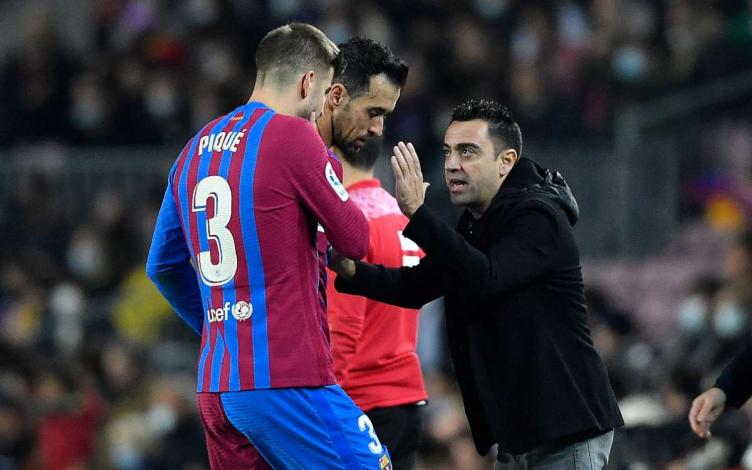 BOMBAZO: Xavi opens the door to Gerard Piqué

