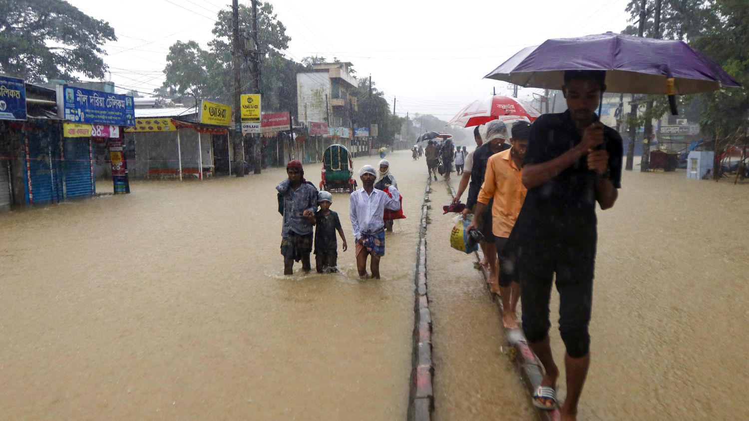 Bangladesh: Floods caused by monsoon rains kill at least 25
