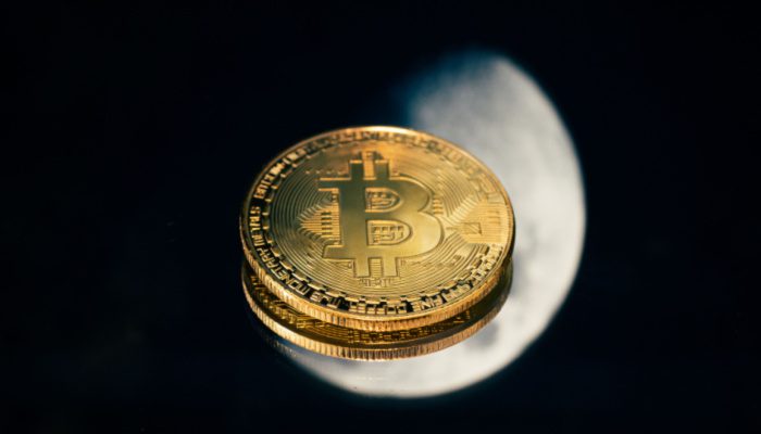 Bitcoin koers stijgt naar $21.000, een korte opleving of herstel?