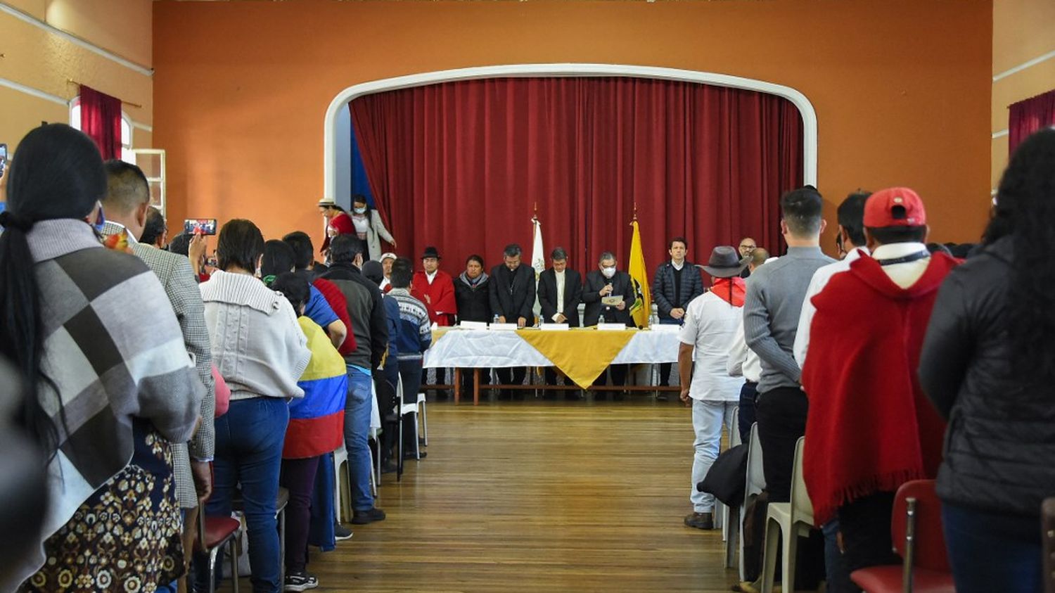 Ecuador: Indigenous peoples and government sign agreement to end protests
