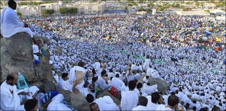 Major decision of Saudi government against those who perform Hajj without permission
