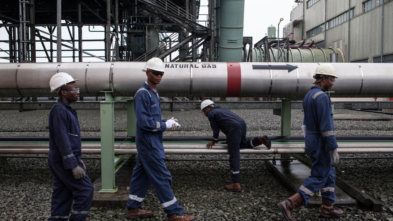 Nigeria relaunches two gas pipeline projects to North Africa and Europe
