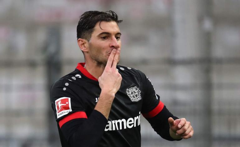 OFFICIAL: Lucas Alario, new Eintracht Frankfurt player
