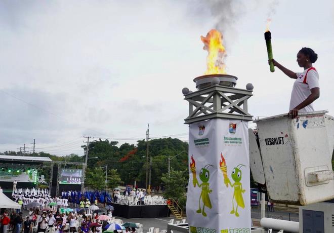 Los III Juegos de Santo Domingo Este son inaugurados con cientos de niños y jóvenes