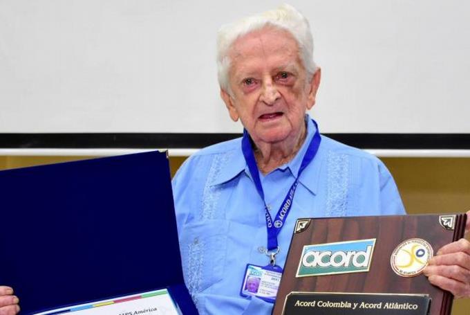 Fallece en la colombiana Barranquilla el periodista más longevo del mundo