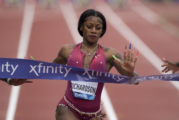 La velocista de Estados Unidos Sha’Carri Richardson busca pase a mundial