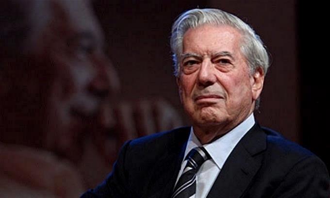 Vargas Llosa espera que la victoria de Petro sea "un accidente enmendable"