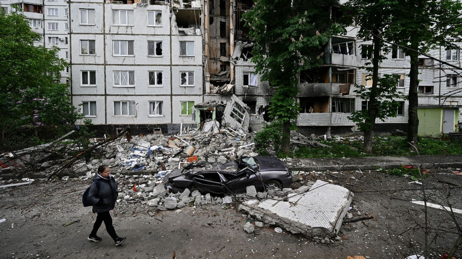 War in Ukraine: Amnesty International accuses Russia of using cluster munitions

