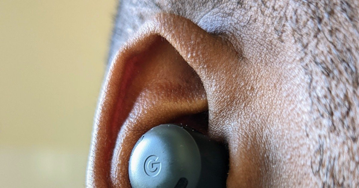 Google Pixel Buds Pro: real photos emerge online time

