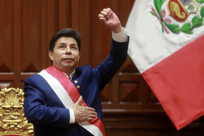 Castillo declarará ante la Fiscalía peruana por presunto tráfico de influencias