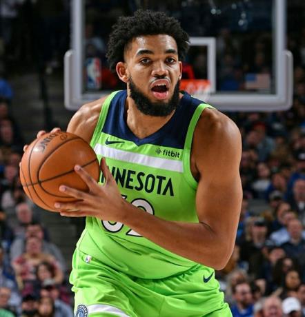 Karl-Anthony Towns agrees to a $224 million extension


